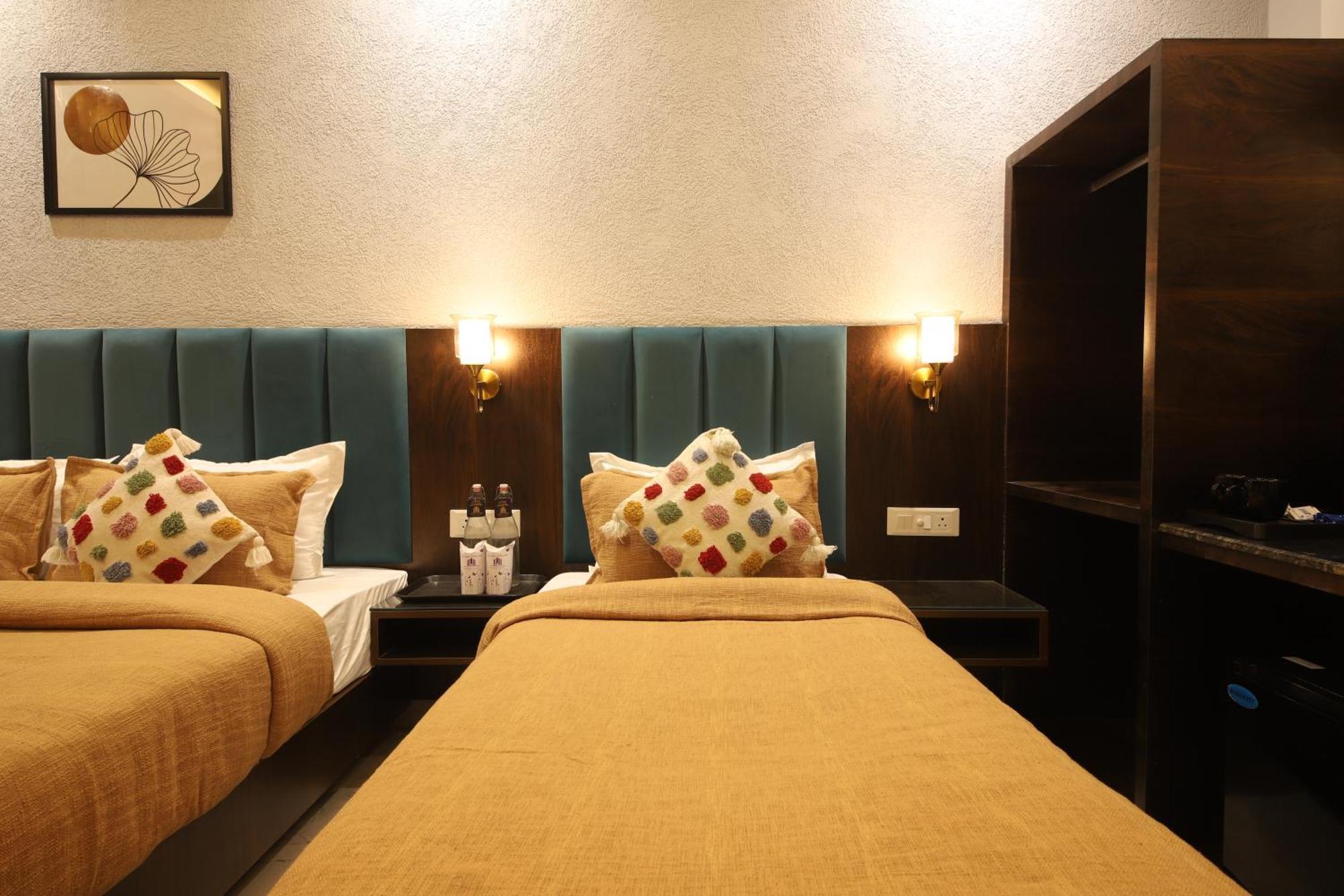 Perfectstayz Laxmi Heritage Rishikesh Bilik gambar