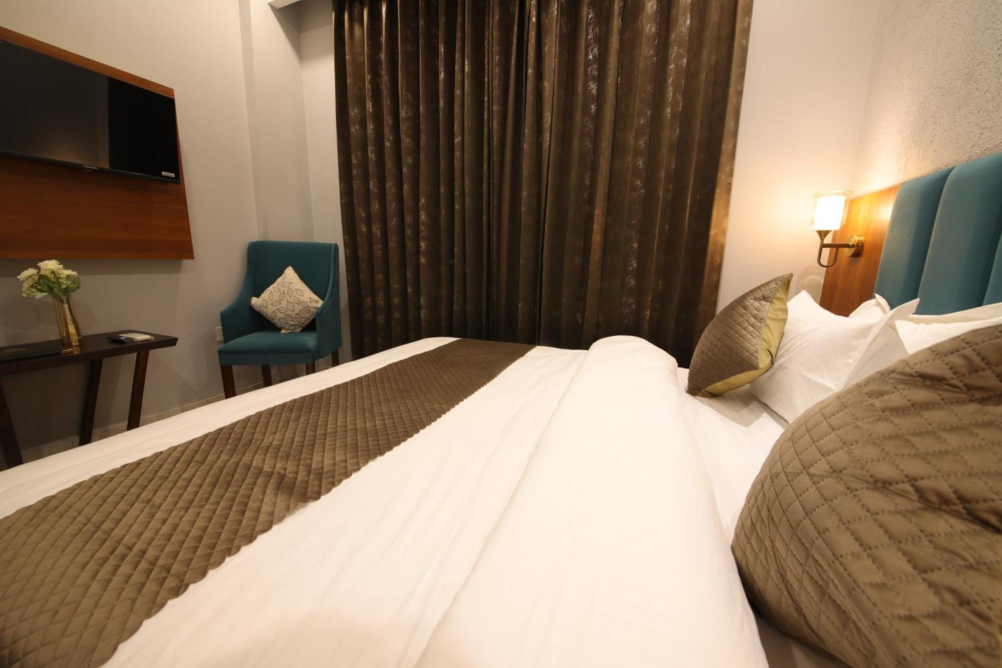 Perfectstayz Laxmi Heritage Rishikesh Bilik gambar