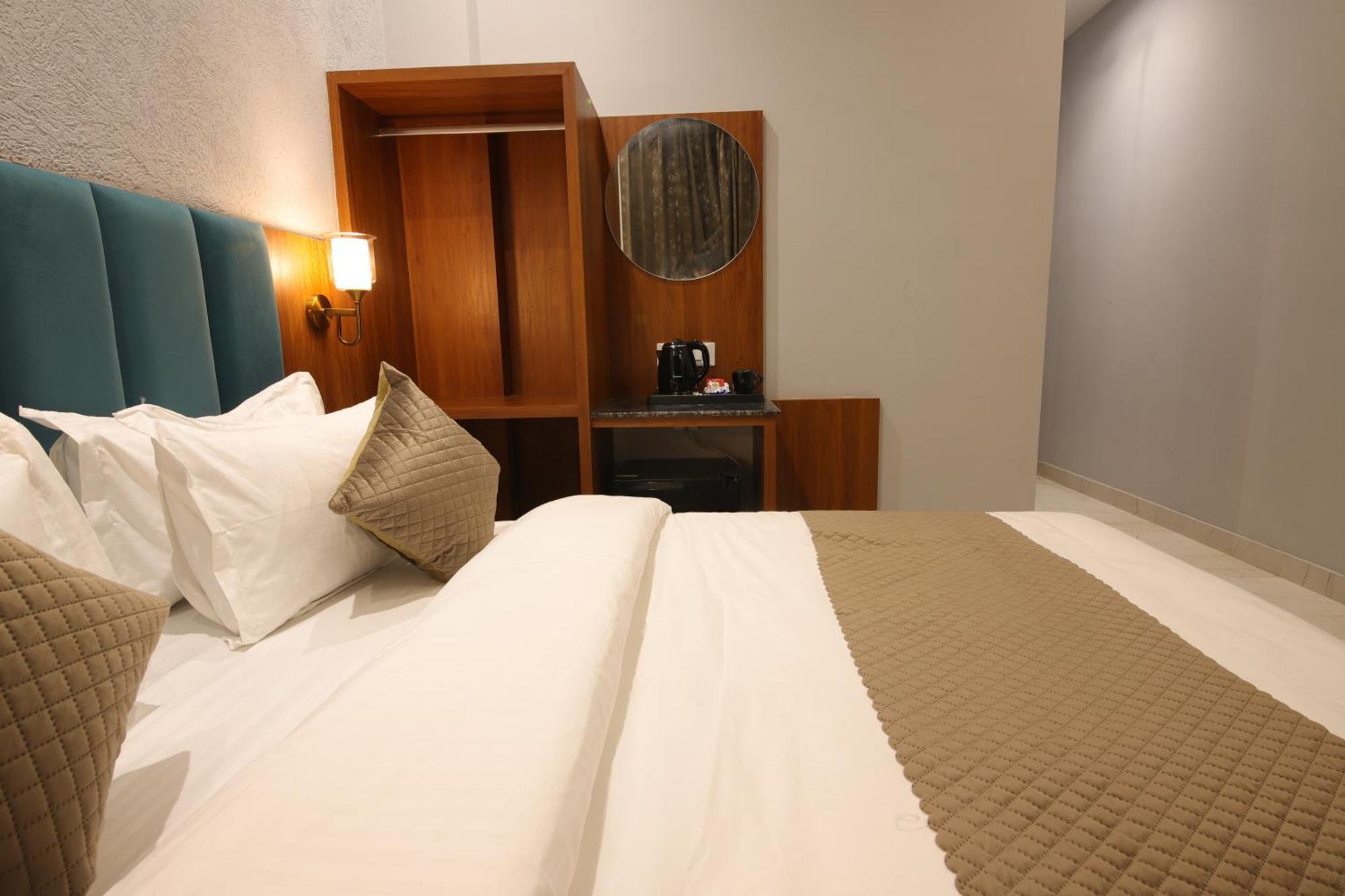 Perfectstayz Laxmi Heritage Rishikesh Bilik gambar