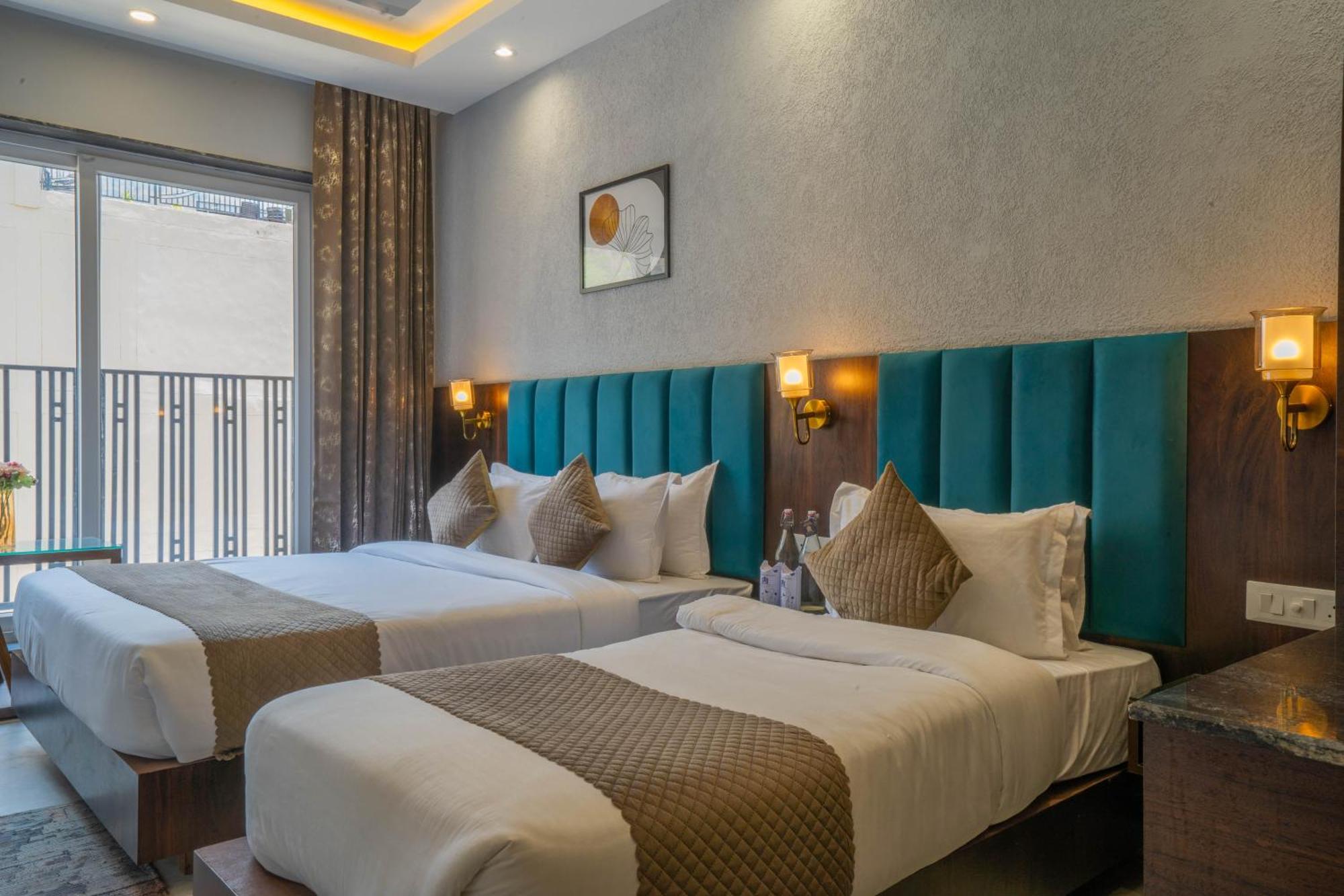 Perfectstayz Laxmi Heritage Rishikesh Bilik gambar